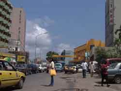 cameroun, Douala, la circulation incessante