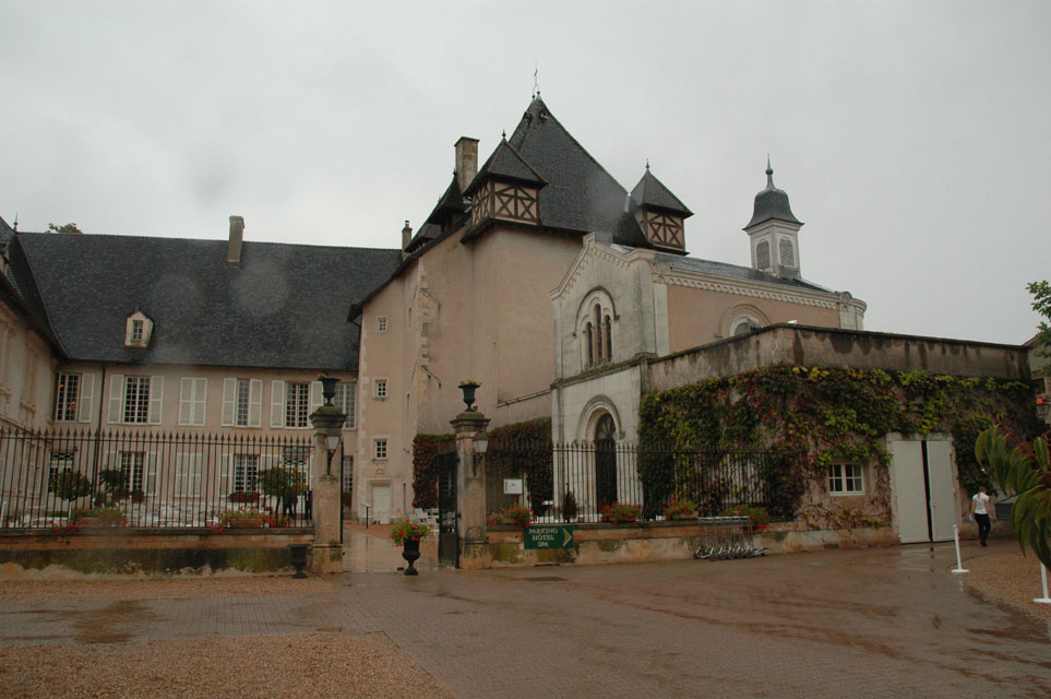 escapade beaujolais et pierres dores - chateau de pizay