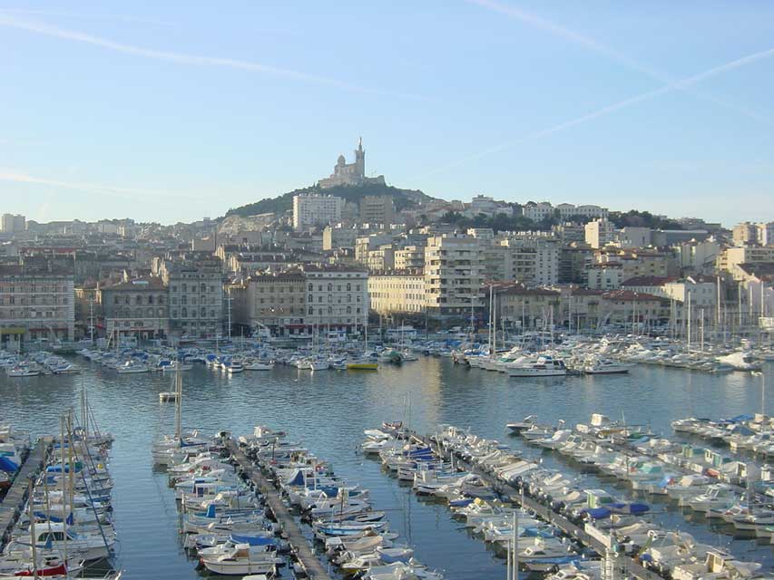 LE VIEUX PORT le vieux port: