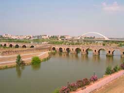 carnets de voyage espagne - merida - le pont romain sur le guadiana