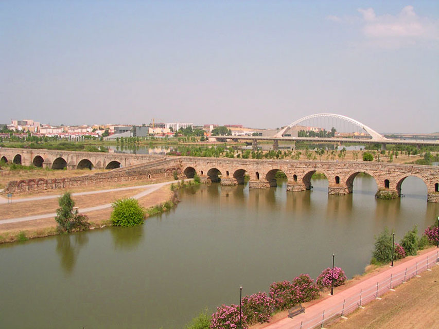 carnets de voyage espagne - mridat pont romain sur guadiana