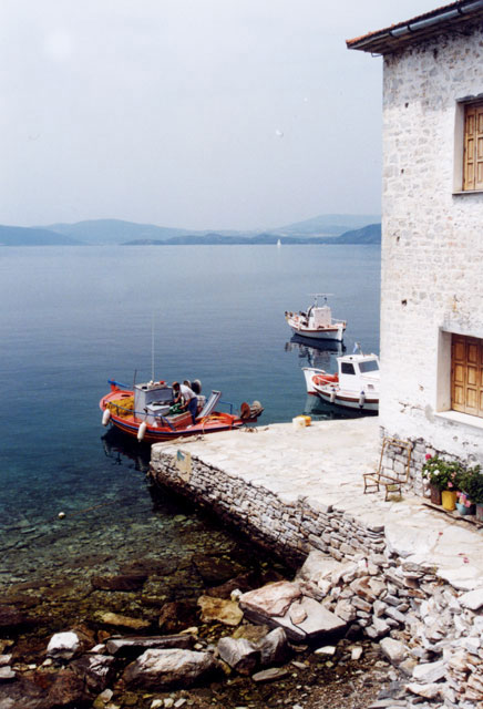 carnets de voyage grce - le plion - Agia Kiriaki petit port dans le sud du plion