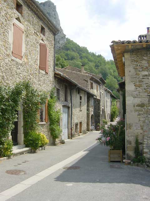 Carnets et photos de voyage - escapade La Drôme Provencale - le village de Saou