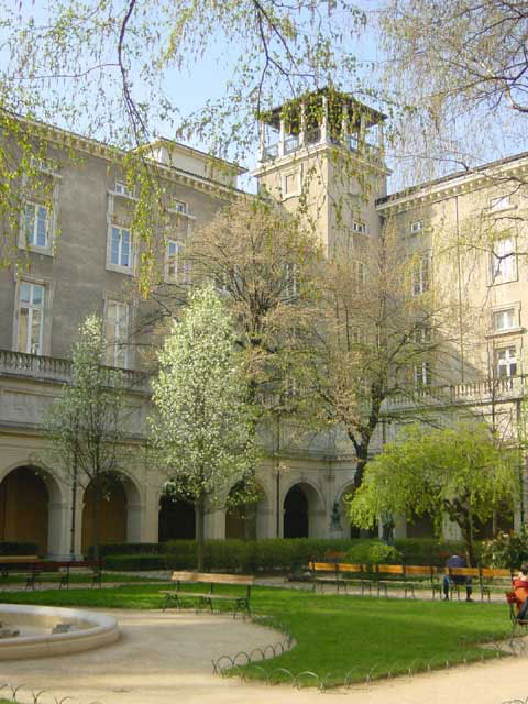 Route Gourmande Lyon - La presqu'île - Palais Saint Pierre