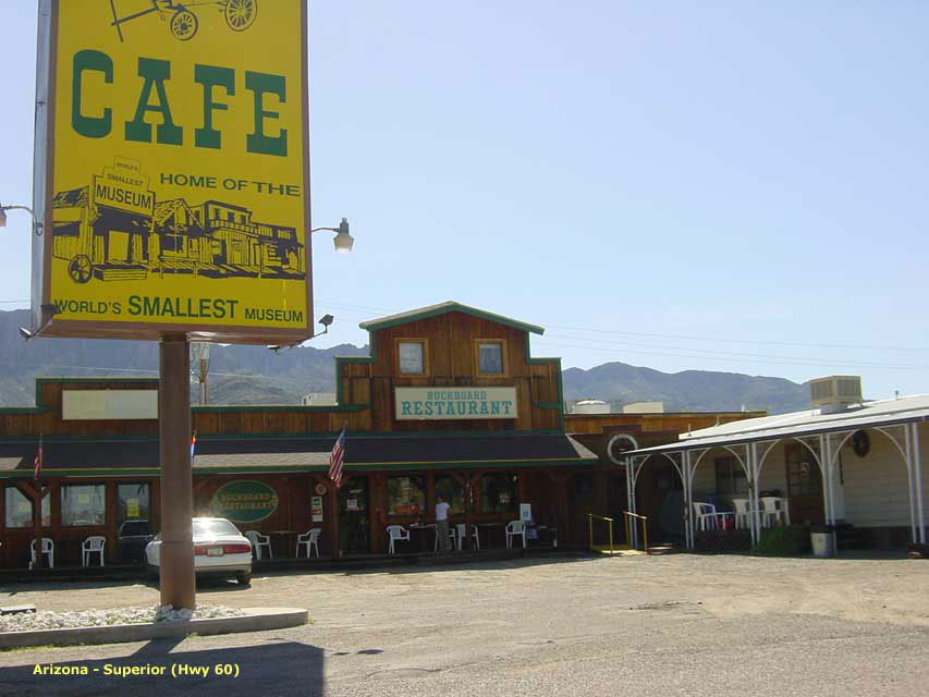 carnets de voyage usa - arizona - superior - the world's smallest museum