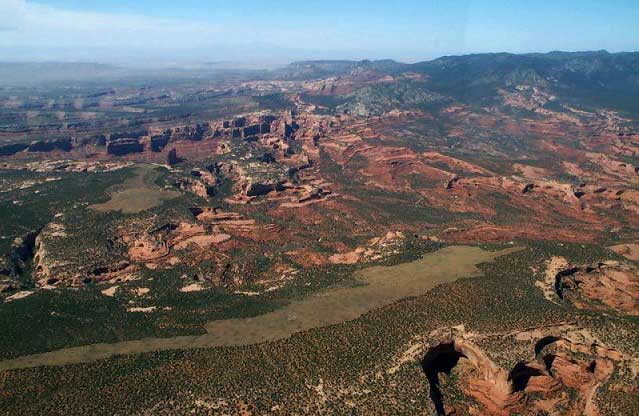 Chuska Mountains - vue arienne sur les contreforts