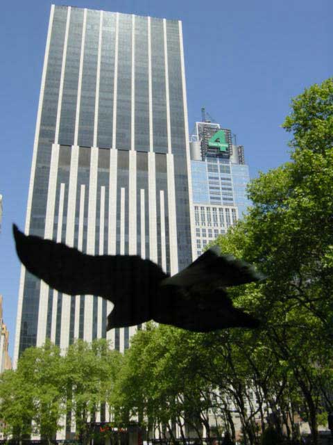 Times square  aigles sur Manhattan - bryant square