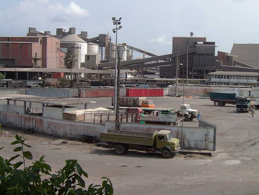 cameroun-douala-port2.jpg