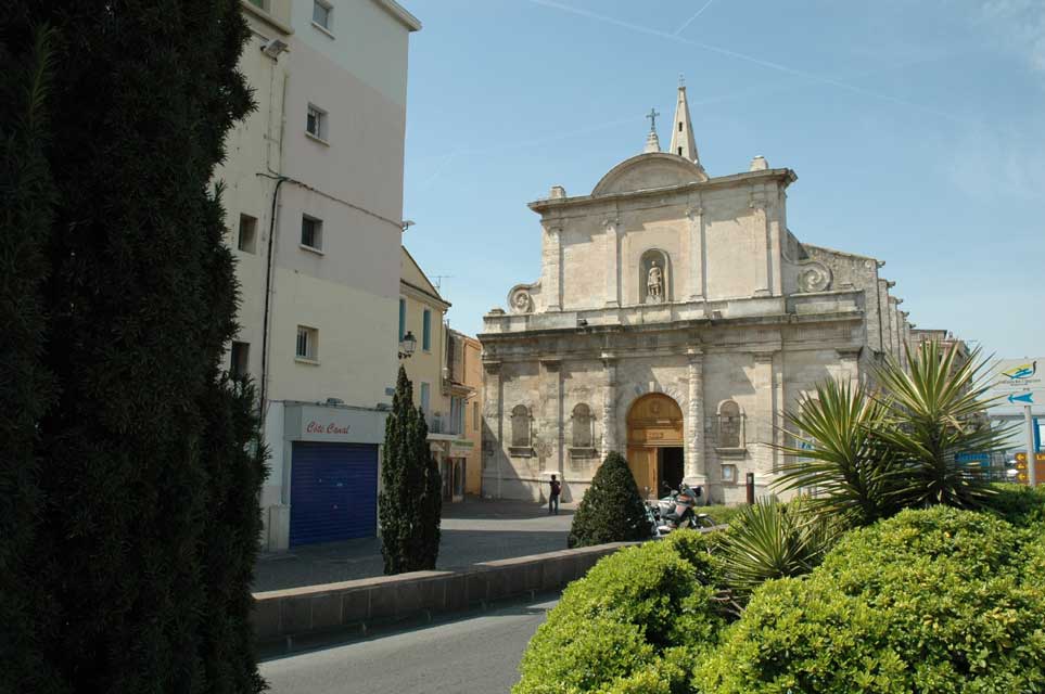 martigues - eglise saint genest