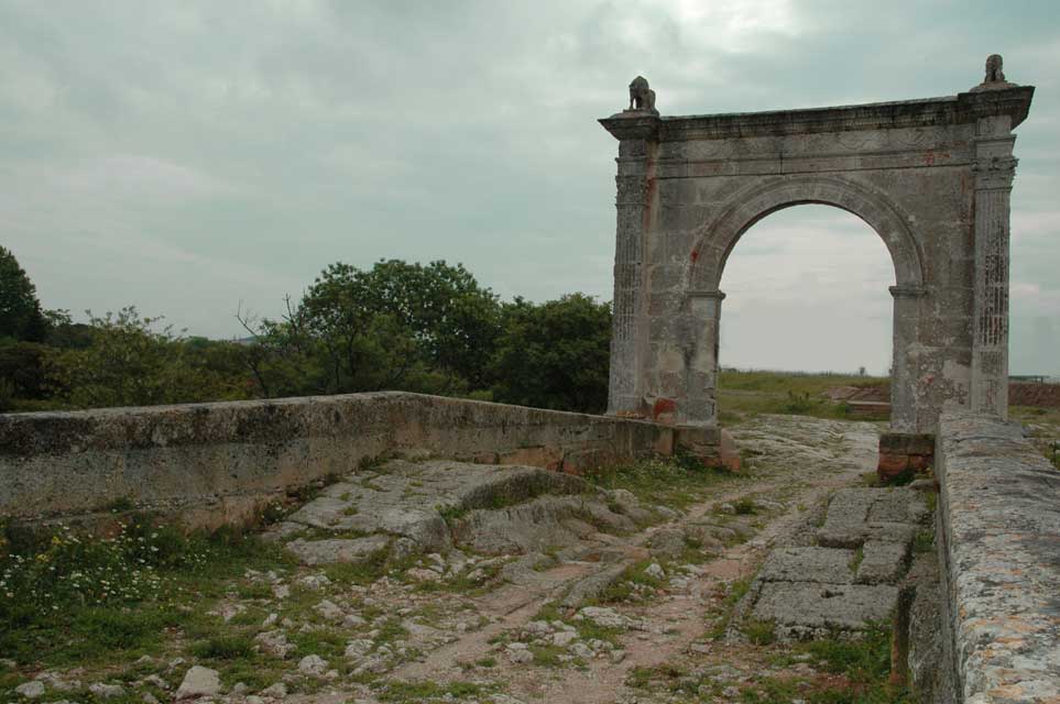 carnets de voyage france - escapade autour de l'tang de berre - saint-chamas- le pont flavien