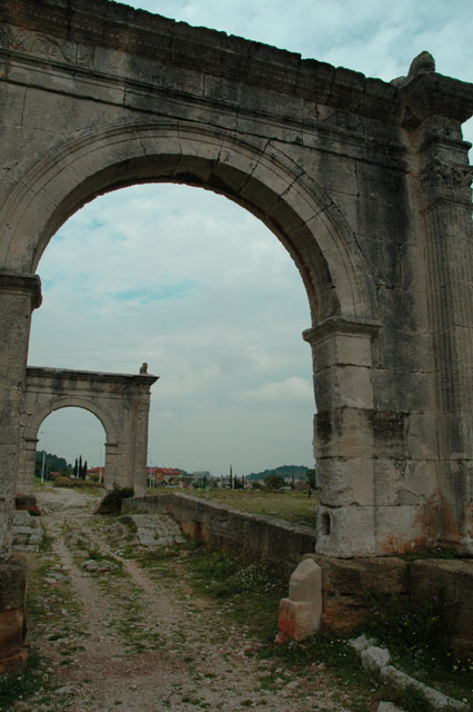 saint chamas - pont romain flavien