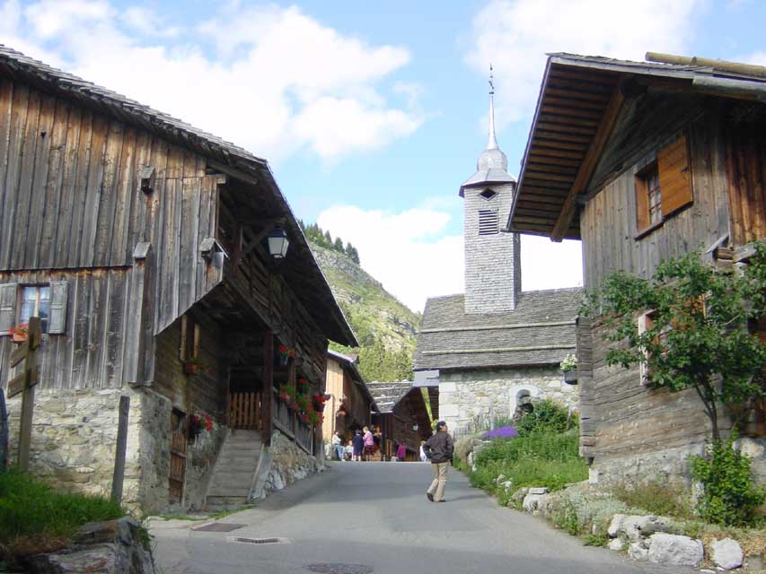 escapade-chinaillon-vieux-village.jpg