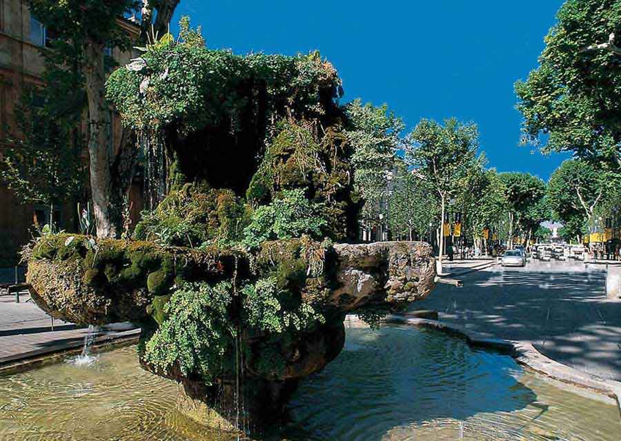 la fontaine moussue