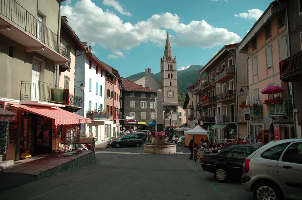 carnets de voyage france - escapade Queyras - Guillestre - notre Dame d'Aquilon