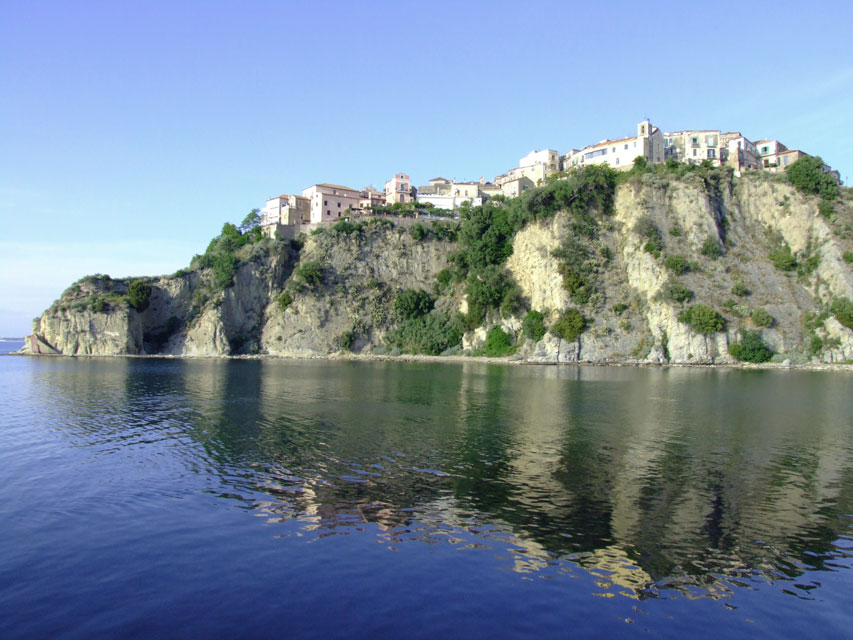 carnets de voyage italie - agropoli - la ville haute - la campania