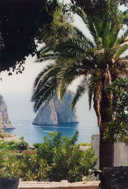 italie - capri - faraglioni