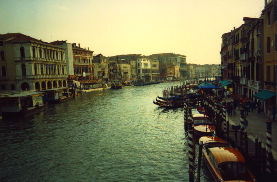 italie-venise-canal-05.jpg