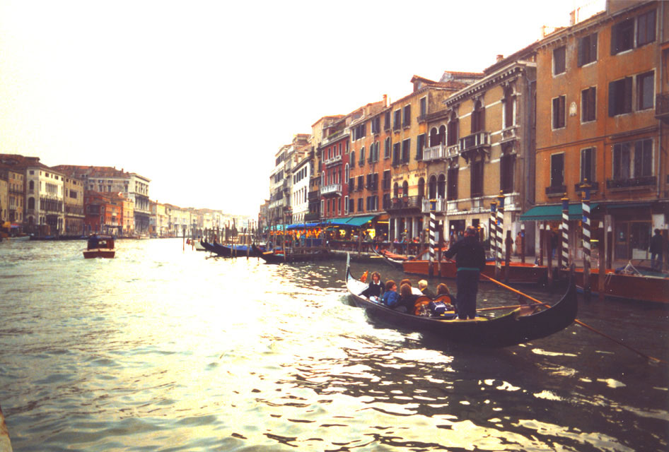 italie-venise-canal-11.jpg