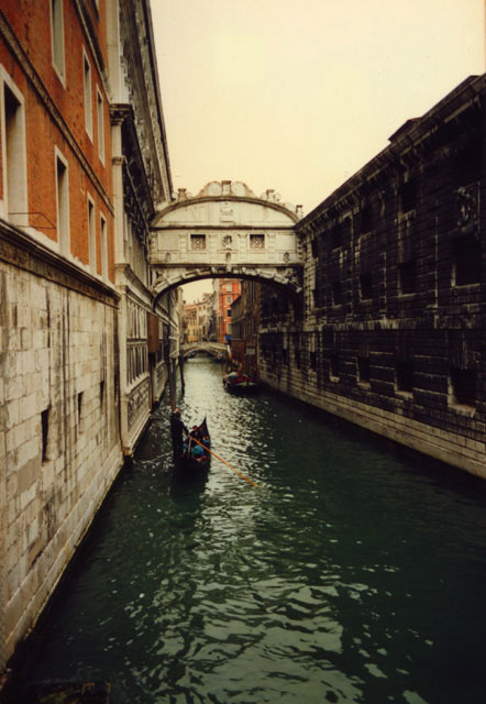 italie-venise-canal-12.jpg