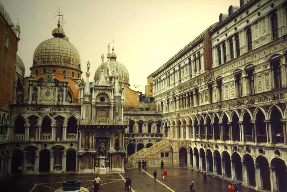 italie-venise-eglise-02.jpg