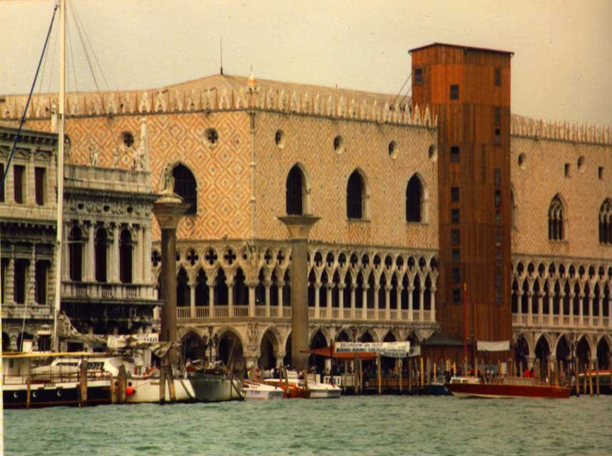 italie-venise-palais-01.jpg