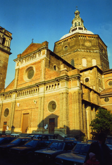 pavie - le duomo