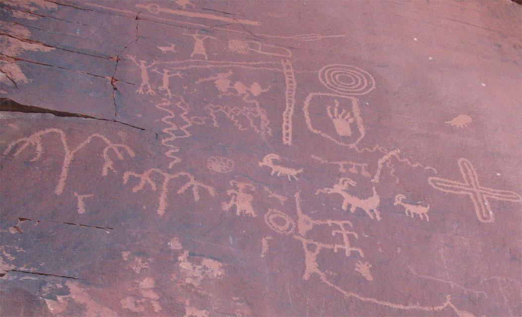 carnets de voyage usa - valley of fire - petroglyphs de atiati rock
