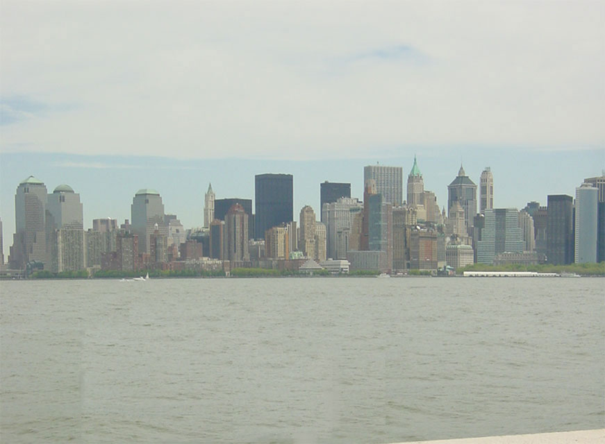 manhattan vue d' ellis island