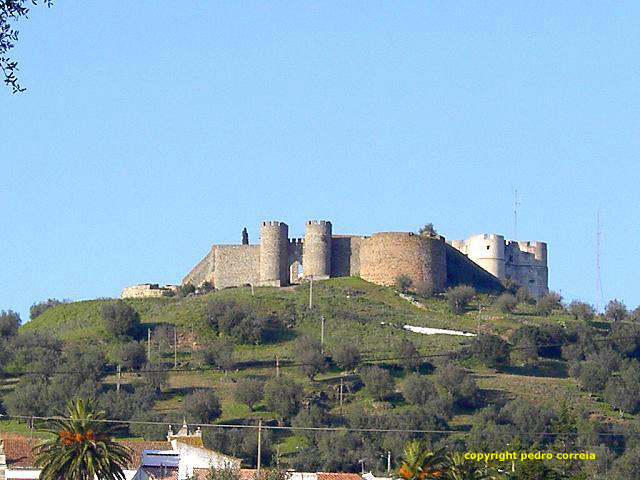 estremoz - chateau fodal