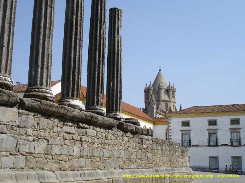 evora - temple de diane et cathdrale s