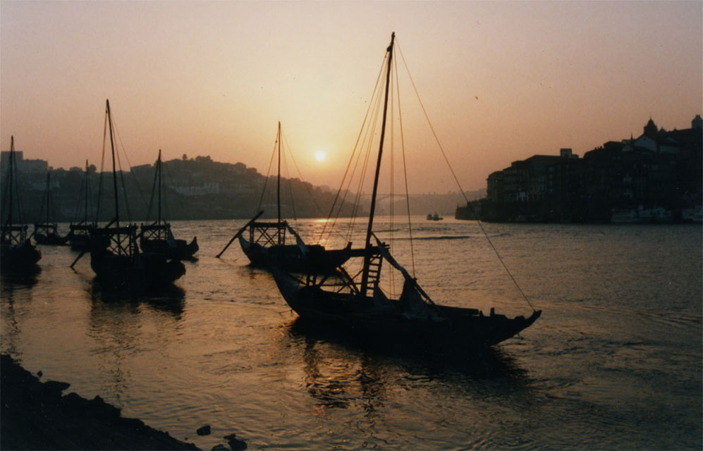 Portugal - Douro - Porto - coucher de soleil sur le Douro