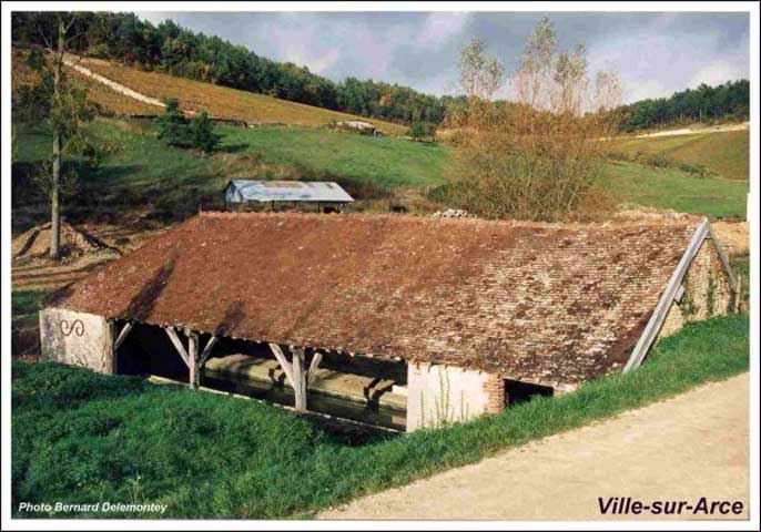 route des vins de champagne - lavoir de l'aube - ville sur arce