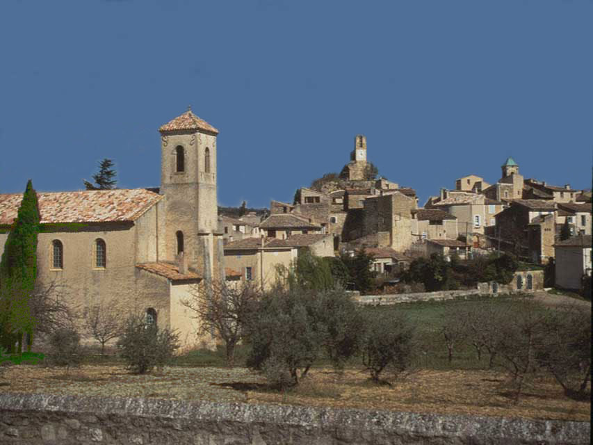 route gourmande provence - le vieux village de lourmarin