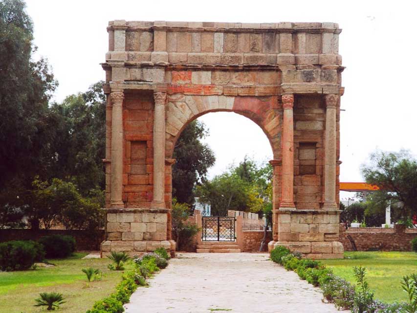 tunisie - arc de triomphe de sbeitla