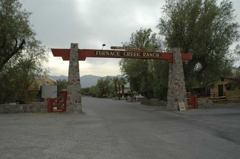 carnets de voyage usa - californie - death valley - furnace creek