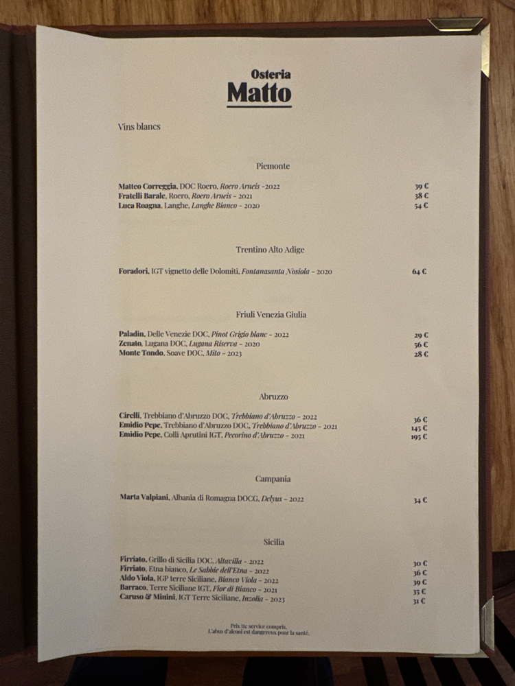 Carnets et photos de voyage France - route gourmandes Lyon : Osteria Matto - carte des vins