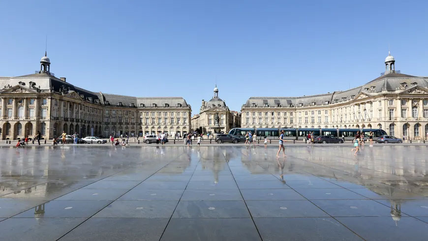 Carnets et photos de Voyage - Escapade Bordeaux et le Val de Garonne - bordeaux-miroir_deau_bordeaux