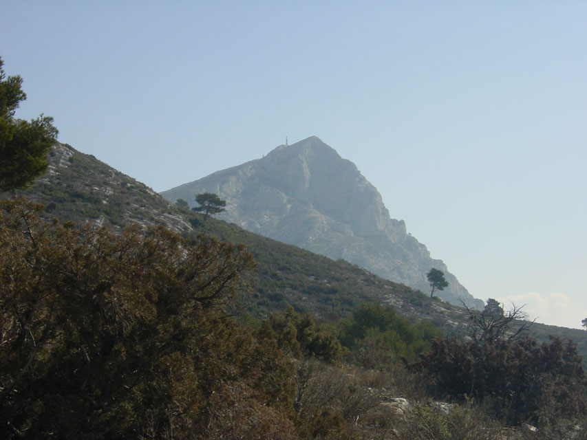 Escapades en Provenece - La montagne Sainte Victoire