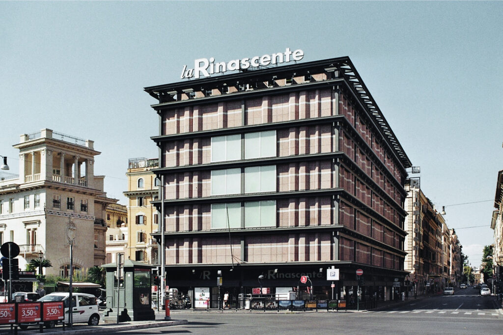 Carnets et photos de voyage Italie - Rome Corso - La Rinascente