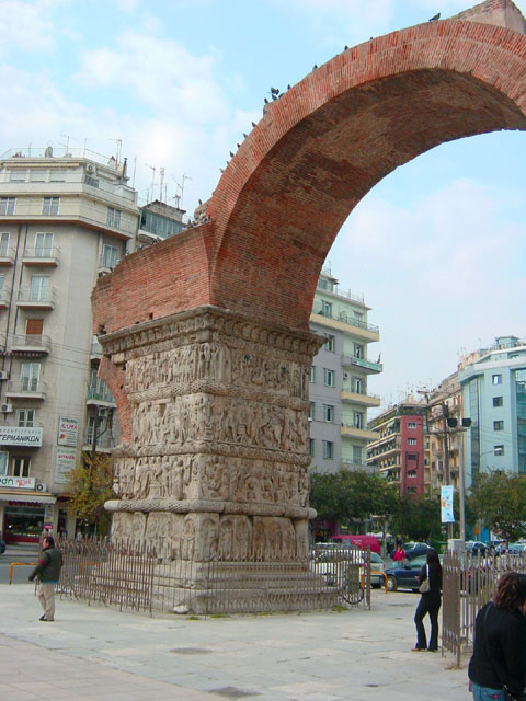 carnets et photos de voyage grèce - thessalonique : l'arc de l'empereur Galère