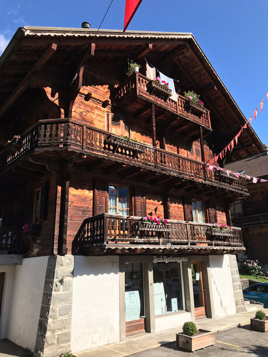 Carnets et photos de voyage - Suisse : Champery