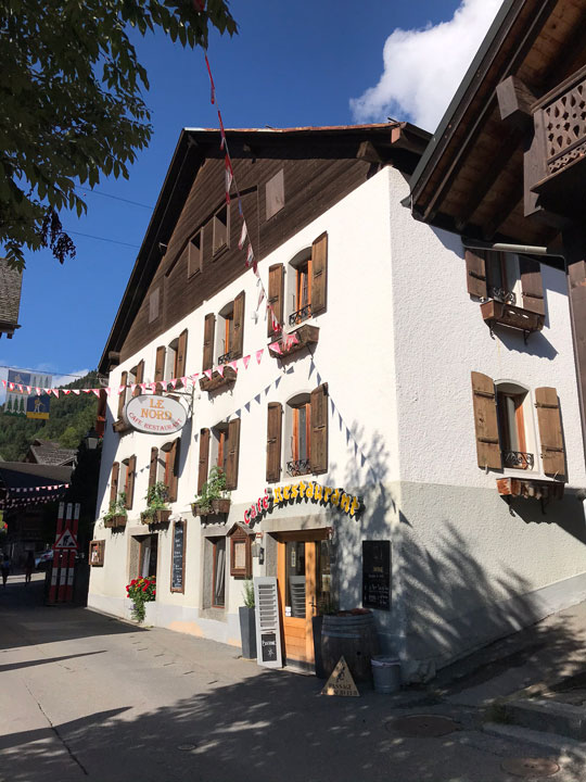 Carnets et photos de voyage - Suisse : Champery