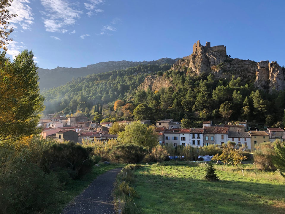 Carnets et photos de voyage - escapades en France - Les corbières - Pader, photos @http://padern.free.fr/albumphotos/Village