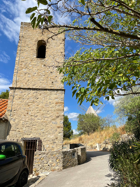 Carnets et photos de voyages france - escapade dans les Corbières : Cucugnan et les ruelles