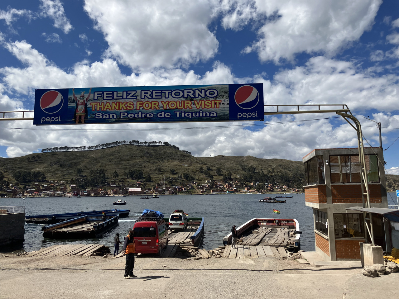 Carnets et photos de voyage Bolivie - étape 14 les chemins incas du lac Titicaca : San Pedro de Tiquina