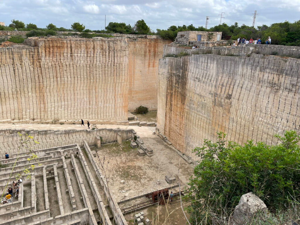 Carnets et photos de voyages - Minorque : Lithyca carrières de pierres Carnets et photos de voyages - Minorque : Lithyca carrières de pierres