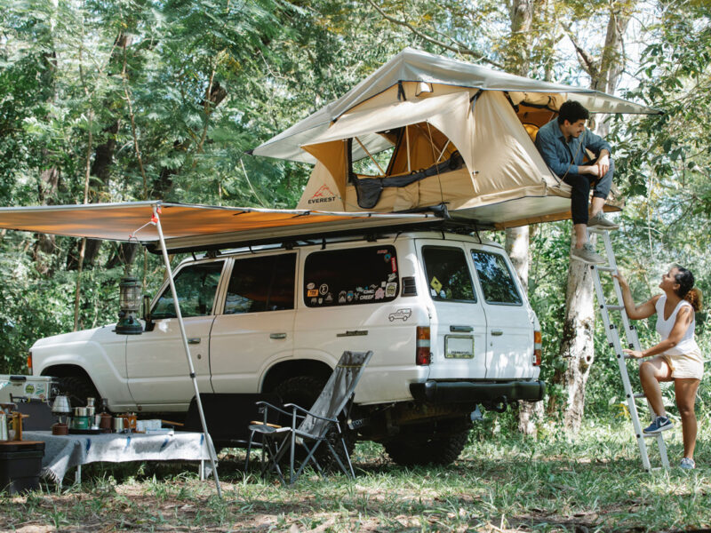 Carnets et photos de voyage : Que mettre dans sa valise pour une semaine au camping ?